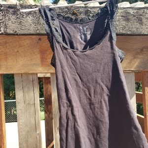 comfy lace trim top 🐈‍⬛